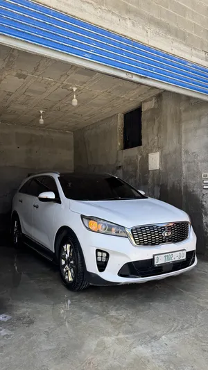 used-kia-sorento-in-jenin