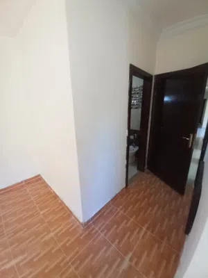 شقه للبيع بموقع متميز