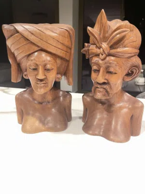 Vintage wood statue , Malaysian Hand Carved Busts Man  Woman Pair Hardwood Vintage  Art Sculpture