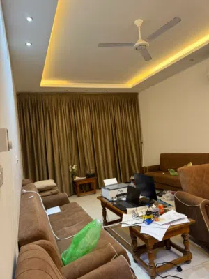 شقة حديثة سكنية للإيجار في حي الخضراء تؤجر للعوائل الصغيرة فقط