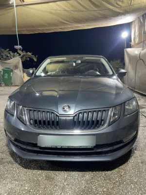 سكودا اوكتافيا 2019