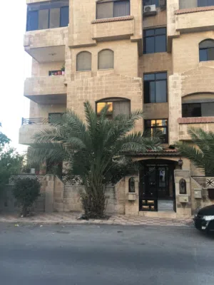 210 m2 3 Bedrooms Apartments for Rent in Amman Daheit Al Rasheed