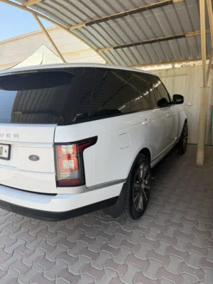 Land Rover . HSE V8 . 2014 . New0