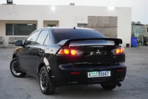 Mitsubishi Lanser