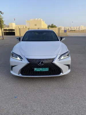 Used Lexus ES in Al Sharqiya