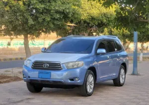 Used Toyota Highlander in Sana'a