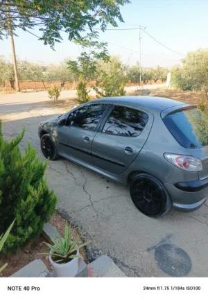 Used Peugeot 206 in Madaba