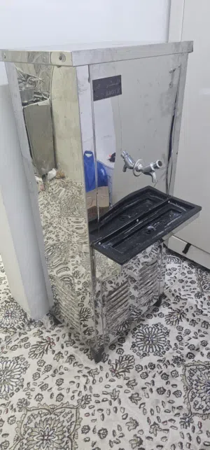 للبيع براده نظيفه