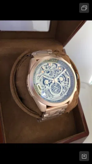 فخامة الساعات من اجمل الماركات العالمية كوبي ون