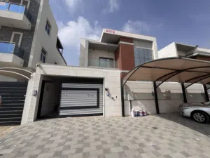 للإيجار فيلا بمنطقه الياسمين كهرباء مواطن بموقع مميز