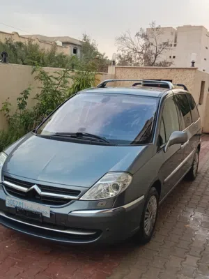 Used Citroen C8 in Tripoli
