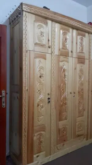 اعمال نجاره  فك وتركيب وتعديل جميع انواع غرف النوم  وجميع متطلبات النجاره