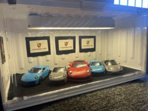 كراج بورش Porsche garage model