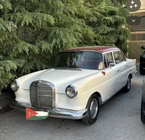 مرسيدس 190 موديل 1965