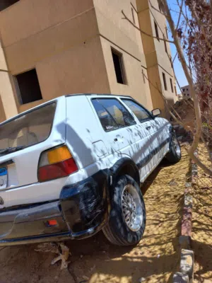 عربيه جولف 2 للبيع