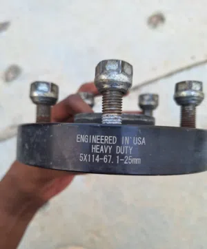مطلوب اسبيسر هذا قياس 4 حبات 25mm او 15mm
