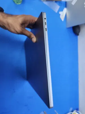 MacBook Pro i7 RAM  16GB "16" inch
