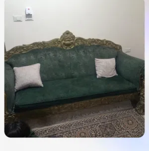 طقم كنب تفصيل 9 مقاعد 80 دينار