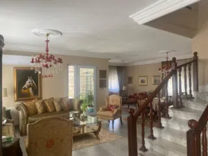 425 m2 4 Bedrooms Villa for Sale in Amman Dabouq