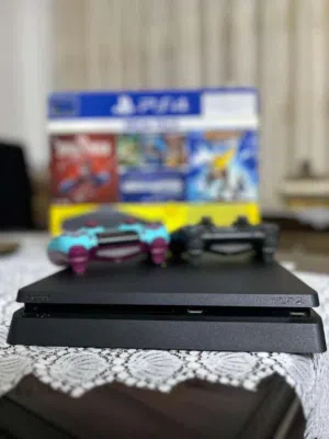 PlayStation 4 slim for sall