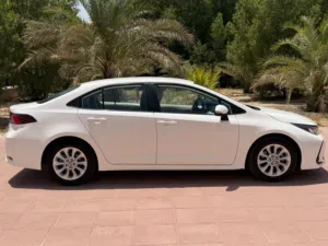 Toyota . Corolla . 2020 . Used4