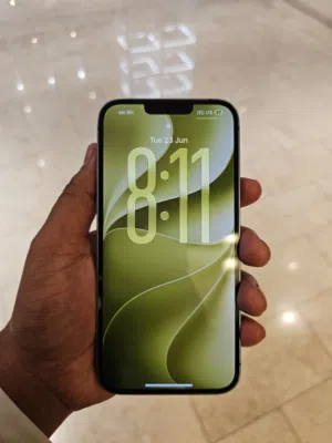 Iphone 14 plus only back glass crack