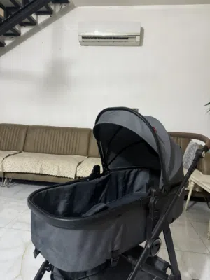 عربانة اطفال كديلو مستعملة 3 اشهر فقط جديدة ونظافة 99٪ سعرها 90 وبيها مجال بسيط