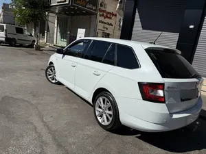 byسكودا-فابيا