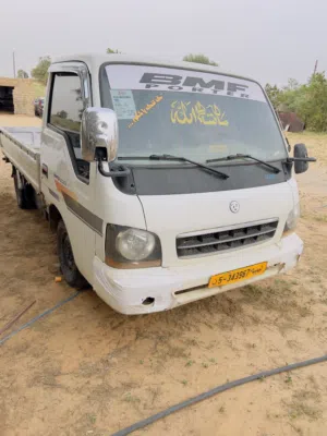 Kia . Other . 2002 . Used1
