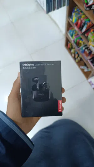 سماعه جديده وجميله