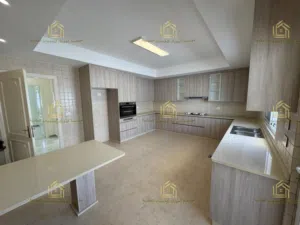 شقة فاخرة - دير غبار - 4نوم 2ماستر - 380م - مطبخ فاخر - فايربليس - قرب الخدمات