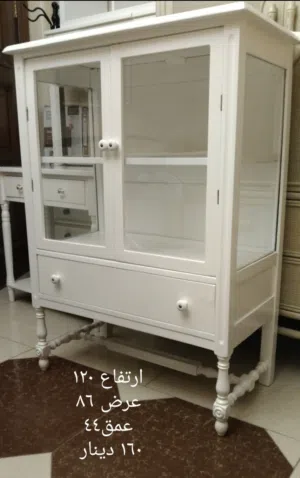 فضيه انتيك فاخره للبيع خزانه امريكي ثقيل