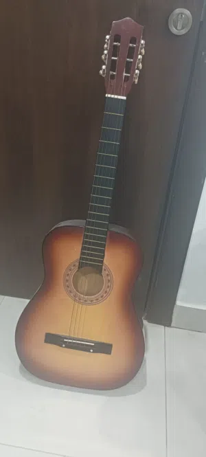 Guitar for urgent sale