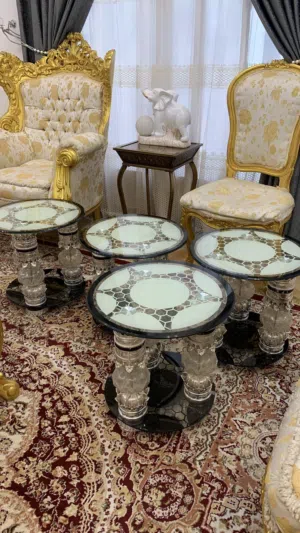 طبلات عدد 4 زجاج دبل الزجاج مقاوم لونهم واضح في الصور
