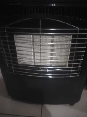 صوبة ماستر ماكس ثلاث شعلات مع ساعة وبربيش  بحالة ممتازة شغالة عالفحص