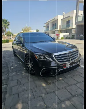 مرسيدس  S560 موديل 2019 كامله المواصفات و بحاله ممتازه جدا