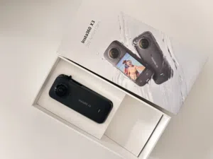 كاميرا Insta360 X3 بحالة ممتازة
