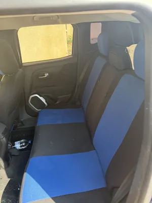 جيب ‏رينيجادى ‏Latitude ‏2018