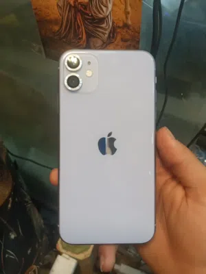 Apple iPhone 11 128 GB in Basra
