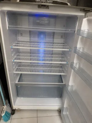 ثلاجه توشيبا