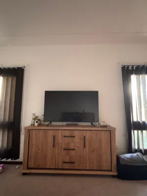 Samsung TV for sale