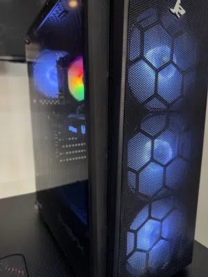 بيسي جديد بحاله ممتازه 5070ti Rtx و 16GB
