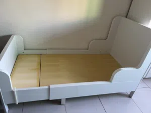 سرير أطفال ايكيا قابل للتمديد