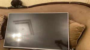 شاشة للبيع نوع LG
