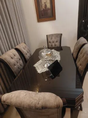 للبيع بداعي السفر