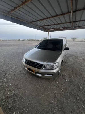 للبيع موستبيشي لانسر 2002