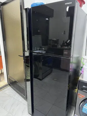 ثلاجه HITACHI