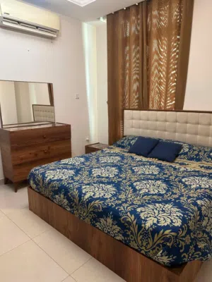 King size master bedroom