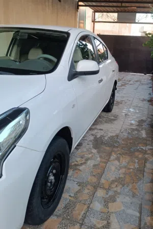 Used Nissan Sunny in Basra