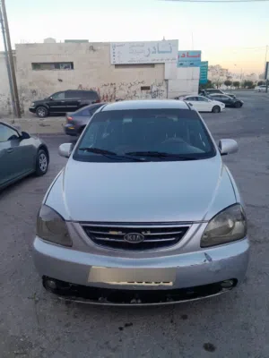 Used Kia Carens in Amman